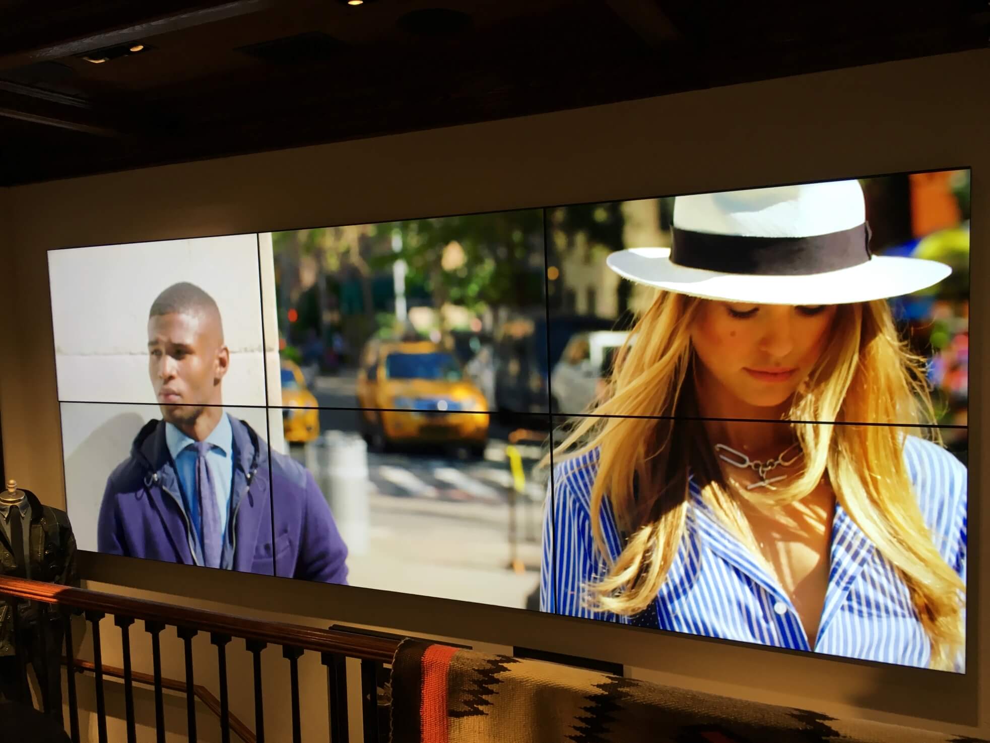 3x2-lcd-video-wall-aprios-av-1