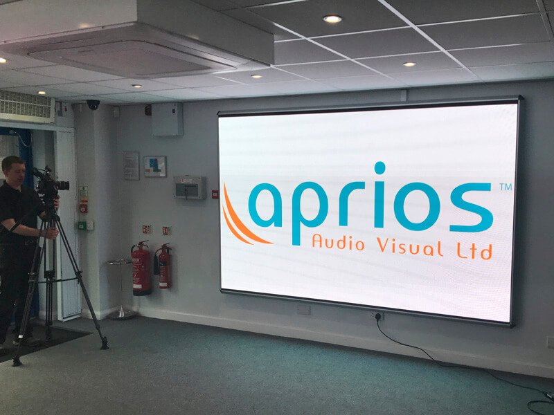 LED video wall for meeting rooms600